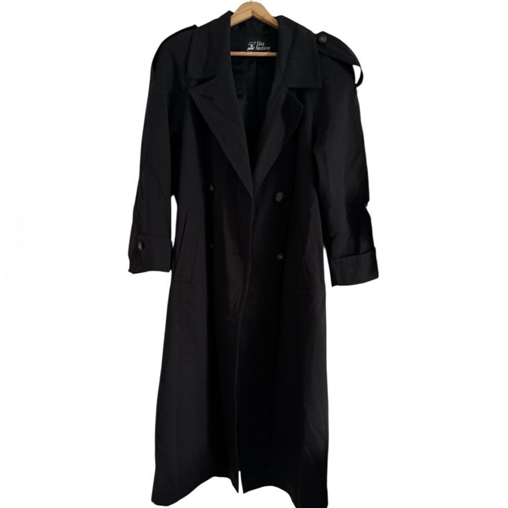 Lisa fashion vantage coat EUC